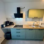 Διαμέρισμα Business & Family Apartment, 90qm, Lift, Tg & Balkon *