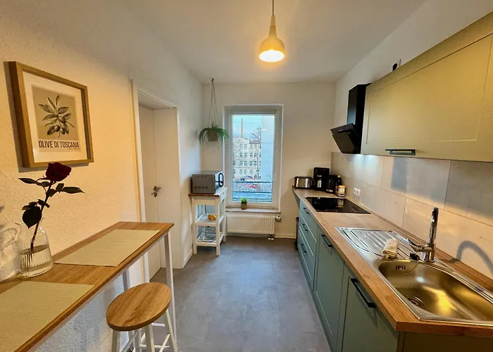 Business & Family Apartment, 90Qm, Lift, Tg & Balkon