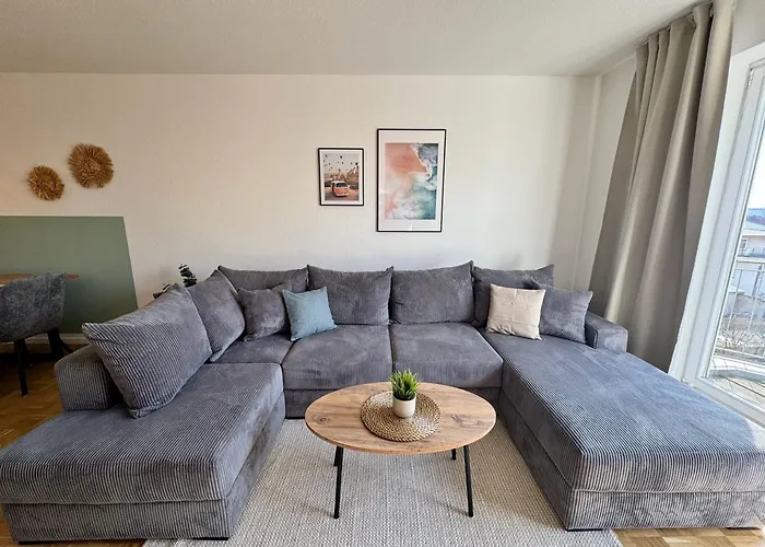 Business & Family Apartment, 90Qm, Lift, Tg & Balkon *