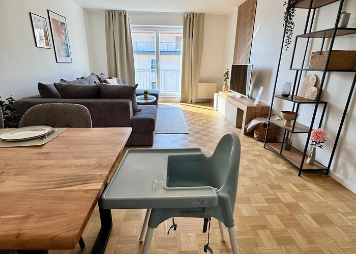 Business & Family Apartment, 90Qm, Lift, Tg & Balkon * ماغديبورغ